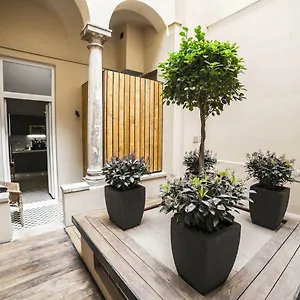 Suitelifetrevi Gasthuis